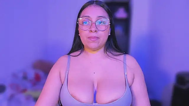 soysofiarodrigu - Soysofiarodrigu's free webcam - UK Sex Cams