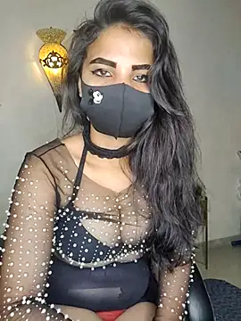 Webcam Model (Noor-Bold)  is live.Free join now!