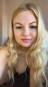 julia_beauty - Julia_beauty's free webcam - UK Sex Cams