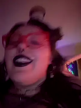 Cutegothcrybabyx