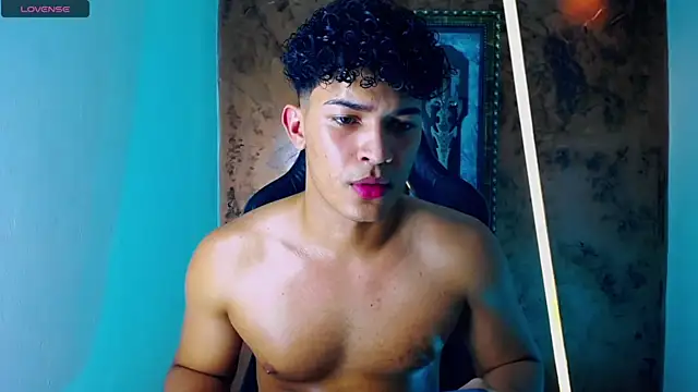 jamescurli_ (M twink) - naked + erect cock