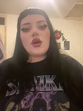 gothicsiren (F young) - Dildo suck 🤪