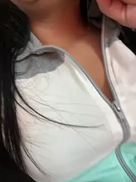 SaritaHot_69