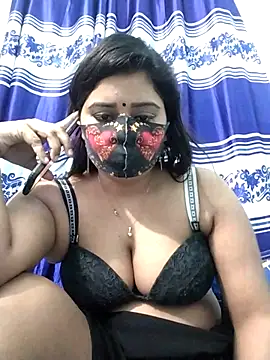 Webcam Model(Cute-Priya59) is live