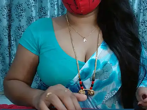 Rathi--Priya's Live Webcam Show