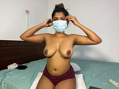 baby_asha (F young) - Pussy show public 5 min