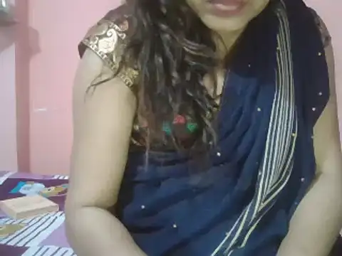 hot-shanvi (F milf) - boobs show