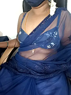 tamil-hotwife (F milf) - Ucha💦💦rain🫦🫦💦💦🫣🫣