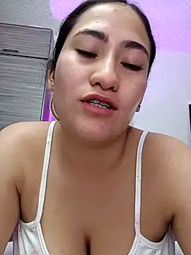 francesca_baker1007 (F young) - Play with your fingers in my pussy + cum