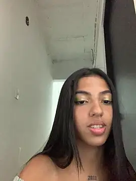 karisexyebony (F teen) - Show pussy