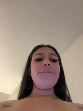 Meet Stripchat Alyshanon18