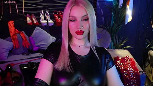 mistressdarsy (F young) - Worship. Spoil. Submite. Tribute