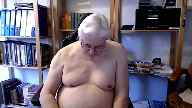 schwanzhurexxl (M grandpa) - 10000 Follower