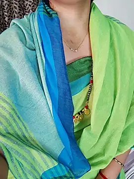 cute_sexy_teacher_69 (F milf) - Saree change