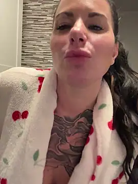 inked-kathy (F milf) - make cum hard+ 2 vids LT