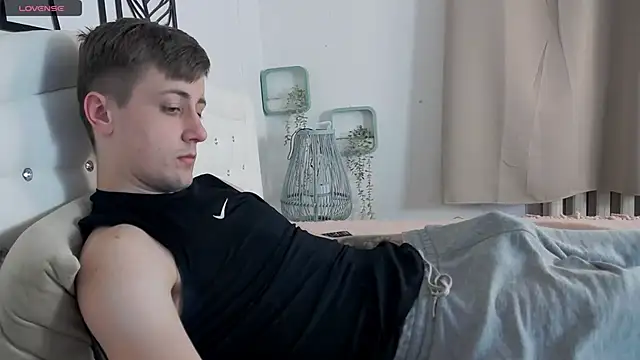 brell_line (M young) - cum show