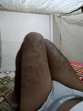 indian-villager_dick (Ask my age) - Uncut Hairy Dick