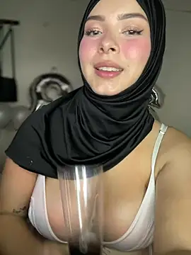 Aneesa_darzi