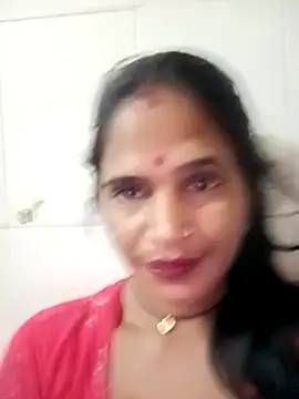 Webcam Model (anjana_cut)  is live.Free join now!