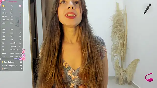jessyegoldenn Live Sex Cams