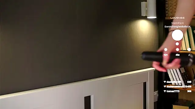 DarylBarks Live Sex Cams