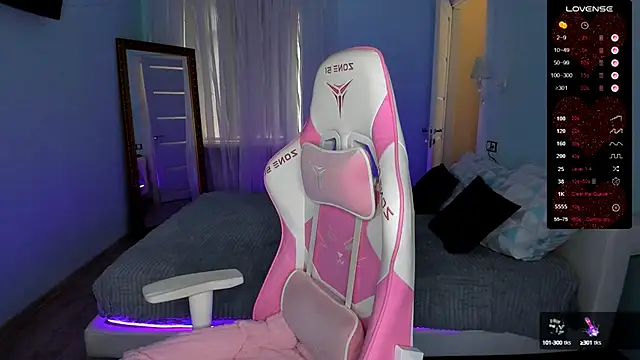 AdeleRoberts Live Sex Cams