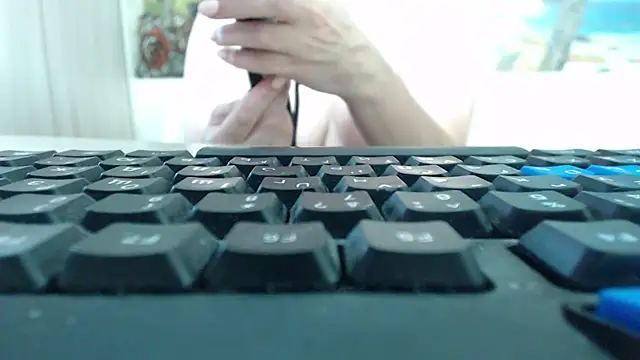Aphelandra Live Sex Cams