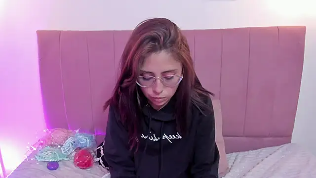 JinnyRoss Live Sex Cams