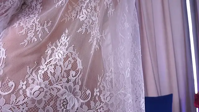 FoxieJullia Live Sex Cams