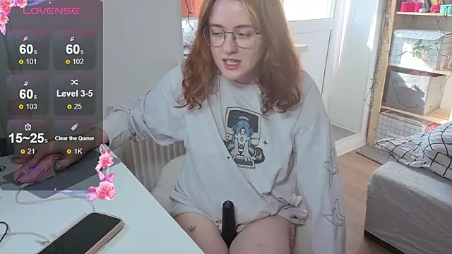 urstripchatgf Live Sex Cams