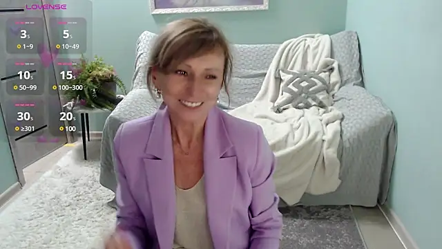 HornyMilf_777 Live Sex Cams