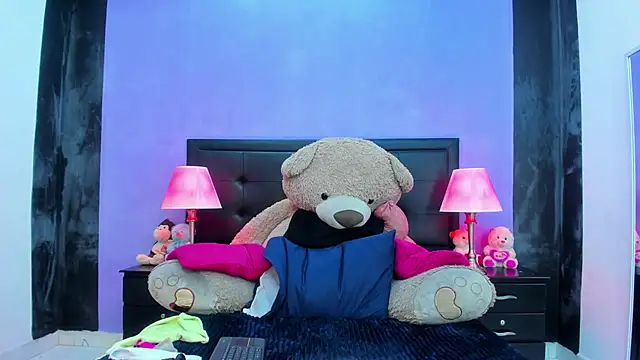 MaduraLuciana Live Sex Cams