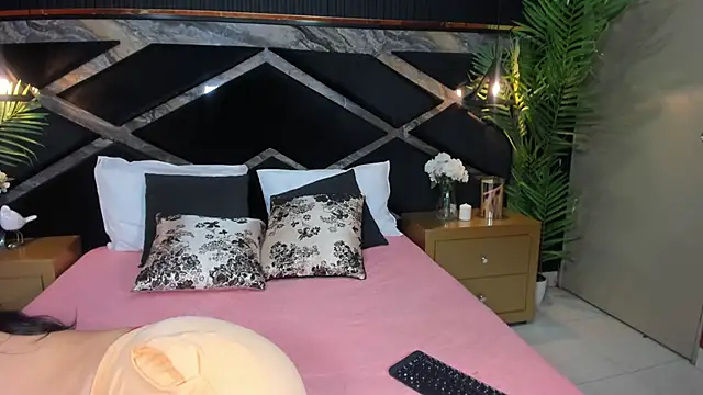 amy-thomson1 Live Sex Cams