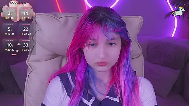 MikkyAoki Live Sex Cams