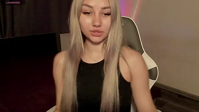 evikqww Live Sex Cams