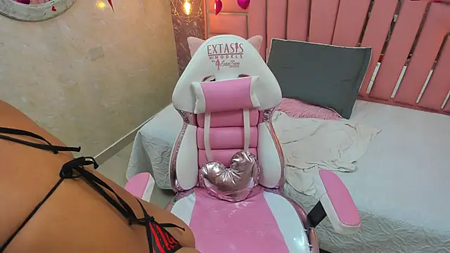 LITTLE_ONIX Live Sex Cams