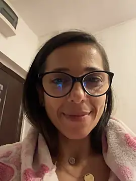 PlayfulShow webcam