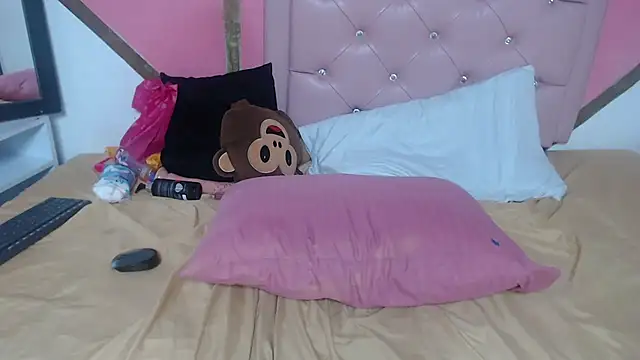 Madeline_Woods Live Sex Cams
