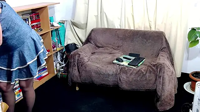 AngieGreen webcam