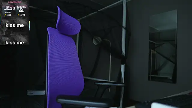 kattusauruss Live Sex Cams