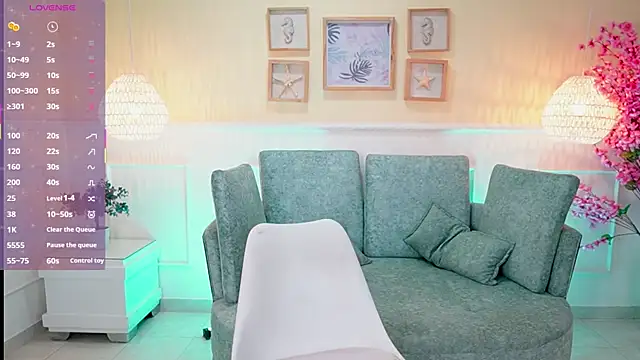 MeganLayne Live Sex Cams