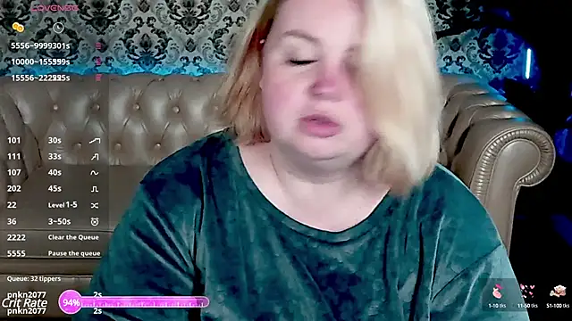 ZaraReignn Live Sex Cams