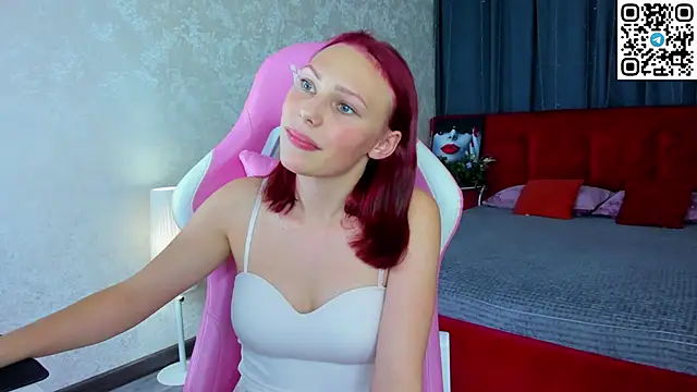 Aliceforfuun Live Sex Cams