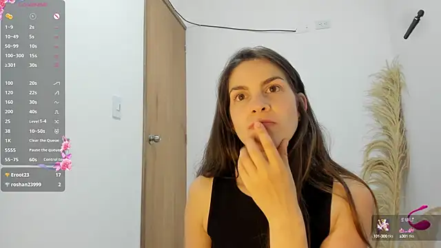 jessyegoldenn Live Sex Cams