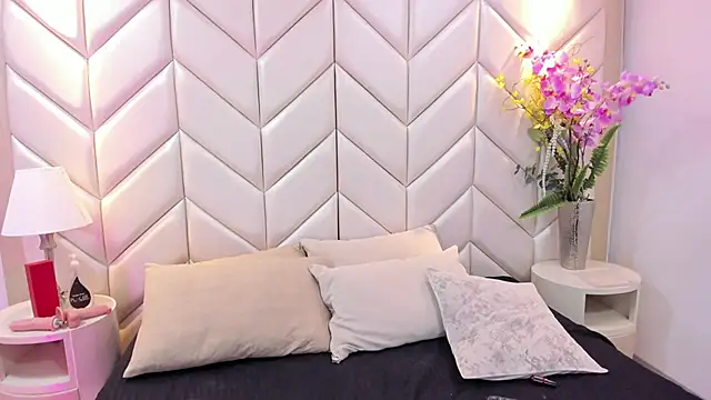 EngelKorz Live Sex Cams
