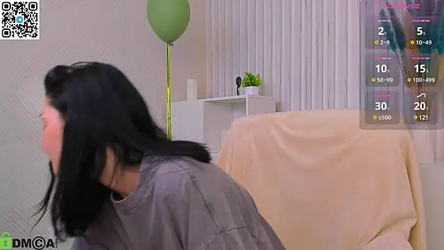 Luna-Moon Live Sex Cams