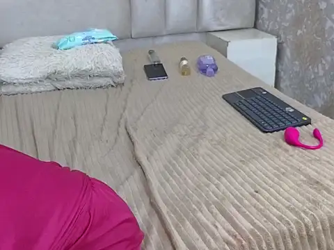 VALENTINA3x Live Sex Cams