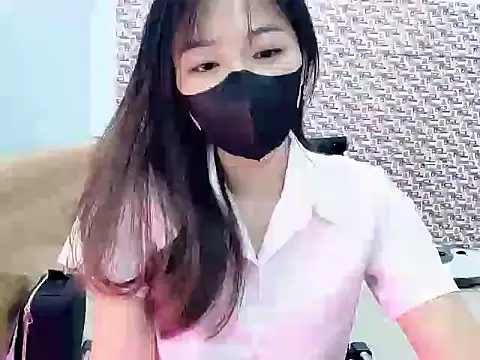 Caroline-babe Live Sex Cams