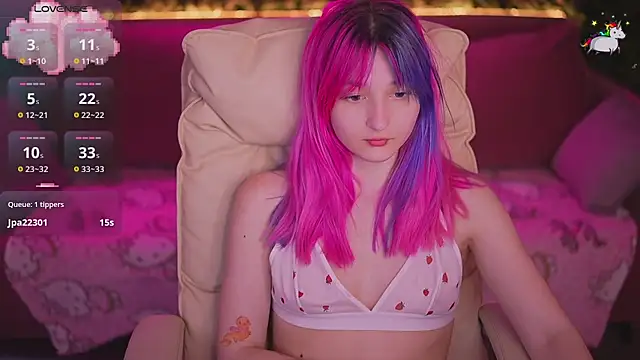 MikkyAoki Live Sex Cams