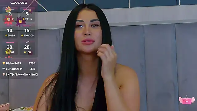EmyLaveau Live Sex Cams